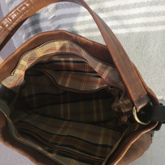 Pocketbook - Picture 2 of 2